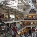 Pese a la crisis, no paran de subir las ventas en los supermercados y shoppings
