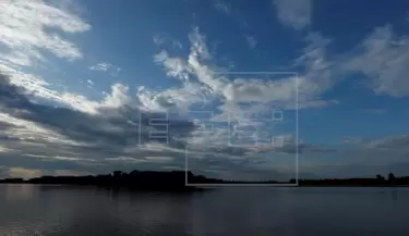 1225358