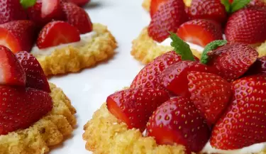 strawberry-shortcake-2239418_960_720