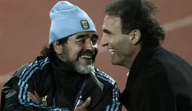 MUERTEMARADONA(1)