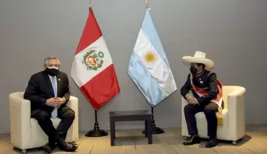 FERNANDEZPERU1(1)
