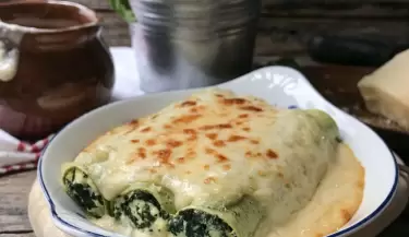 canelones rellenos de espinaca