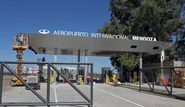 AEROPUERTOMENDOZA(2)