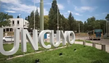 unc(10)