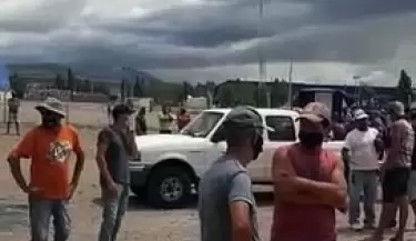 Fuerte reclamo de camioneros en Uspallata