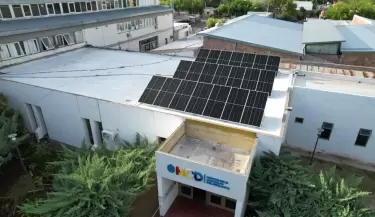 El HCD de General Alvear instal un sistema de paneles fotovoltaicos