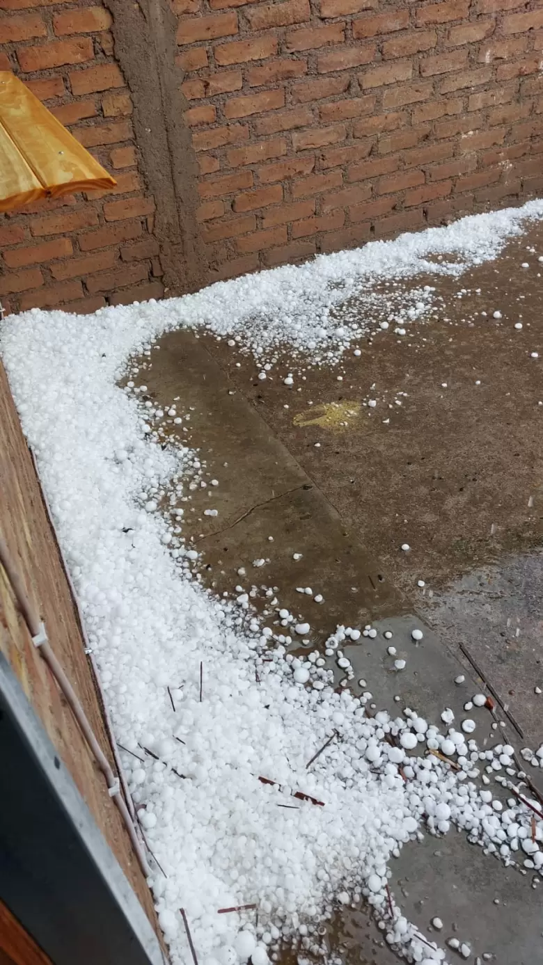 Piedra en Mendoza 23-02-2022