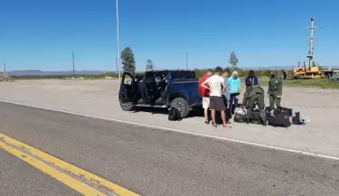 Personal de la Fuerza secuestra restos f�siles en un control vial