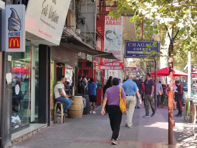 Operativo Policial Galer�a Tonsa