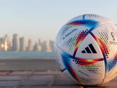 pelota oficial qatar