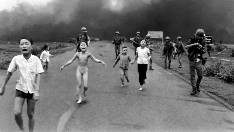 Ni�a de Napalm