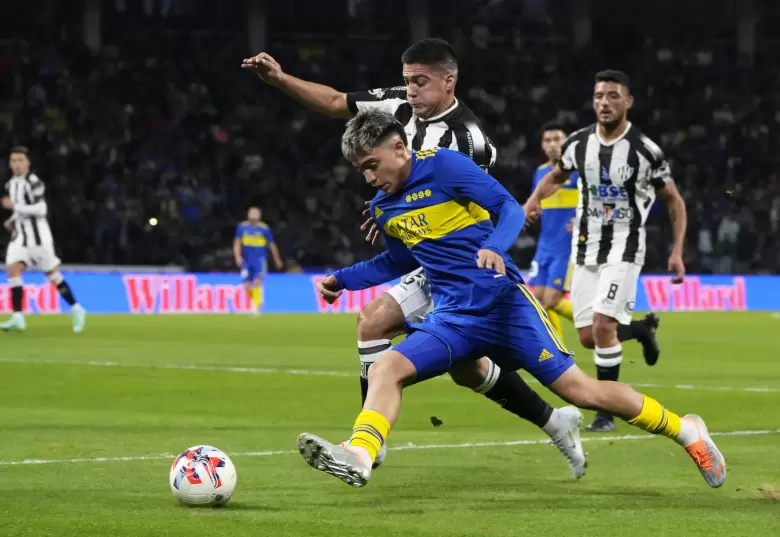 Boca no hizo pie en Santiago y perdi� con Central C�rdoba