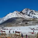 Video: Aluvión de turistas y poca nieve en Las Leñas