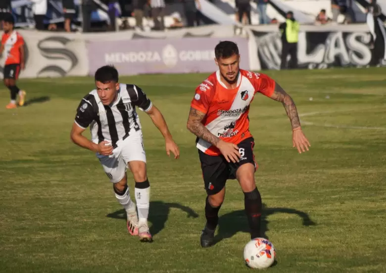 Maip� vs Gimnasia