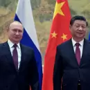 Rusia y China arremeten contra la OTAN tras ser definidos como "amenazas"