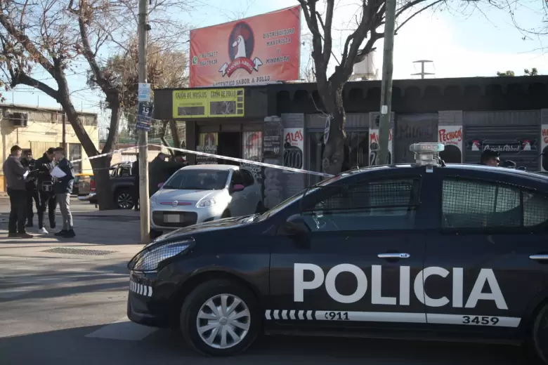 Asalto en Guaymall�n