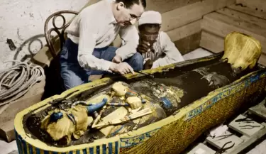 100 años tutankamon