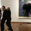 La famosa obra en la que Klimt sintetiz la vida y la muerte fue atacada con un lquido negro