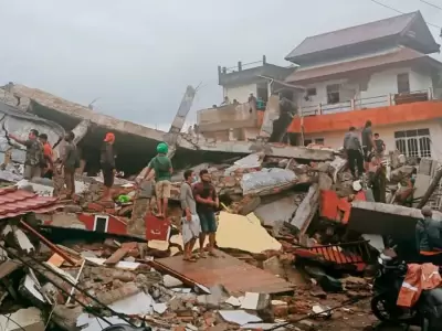 terremoto en indonesia