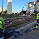 As� limpian el Obelisco tras los festejos