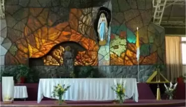 virgen de lourdes