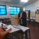Con su voto, Adolfo Bermejo celebr los 40 aos de democracia