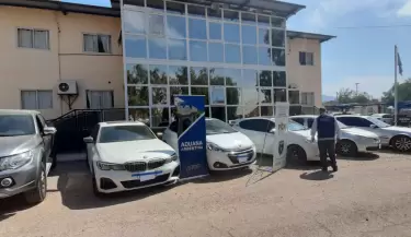 autos