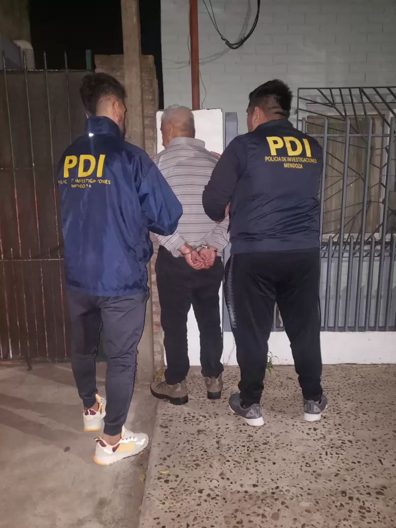 Carlos Díaz pareja de Ivana Molina detenido
