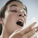 La conexin entre el estornudo y el "salud": es cultural o tiene una real incidencia positiva?