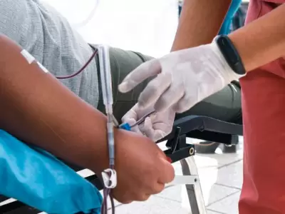 nueva colecta de sangre e inscripcion en el registro de donantes de medula osea
