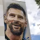 El impresionante Messi de 30 metros que pint un argentino en un edificio de Albania