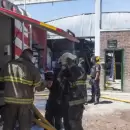 Feroz incendio en San Rafael destruy una vivienda, un galpn y tractores