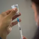 AstraZeneca admiti los efectos secundarios de su vacuna contra el Covid-19