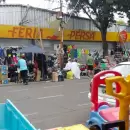 (Video) As cortaron la calle General Paz los feriantes del Persa mientras comenzaba la demolicin del predio incendiado
