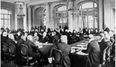 reunion del tratado de versalles
