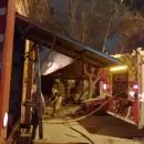 (Video) Feroz incendio en una vivienda de Guaymalln amenaz a una casa vecina