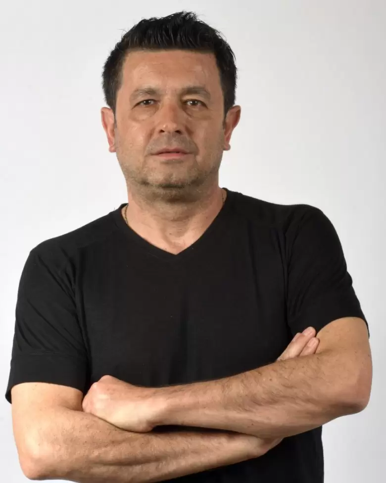 NESTOR SAMPIRISI