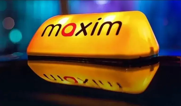 maxim viejaes