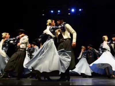 ballet folclrico de la Ciudad de Mendoza