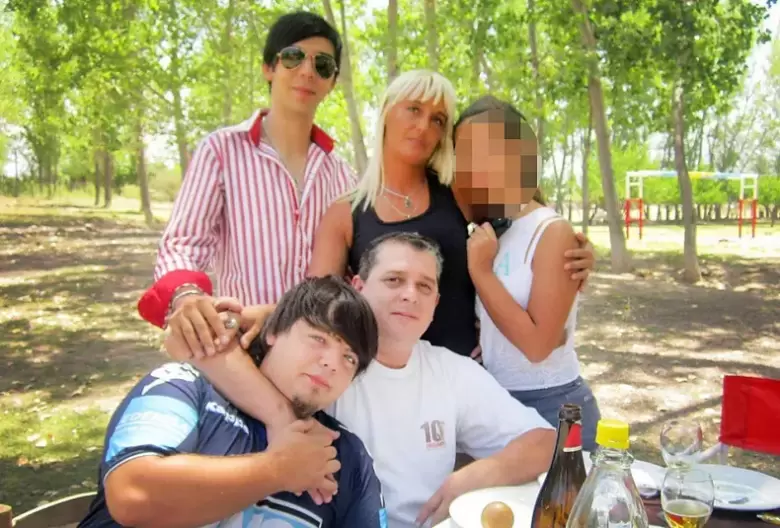 Familia barrera