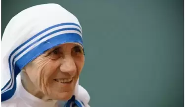 madre teresa de culcuta
