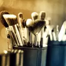 Las claves para limpiar a fondo las brochas de maquillaje sin da�arlas