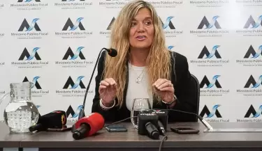 claudia r�os fiscal