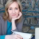 J.K Rowling suma controversia a los debates sobre ataques a la identidad de gnero