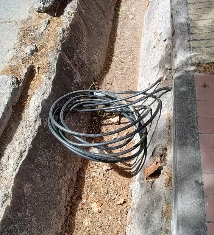 robo cables telefono
