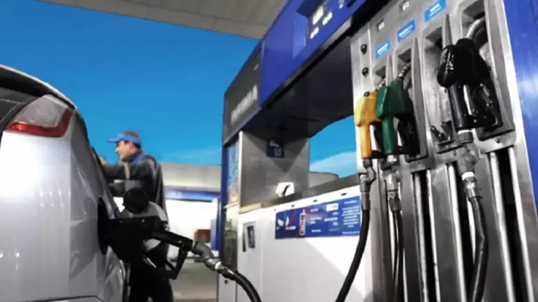 estaciones-de-servicio-cada-vez-se-distancia-mas-el-precio-de-los-combustibles-con-la-inflacion-mensual-1511406