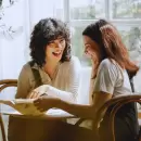 JOMO: La nueva tendencia que te libera de la adicci�n al celular revoluciona al mundo