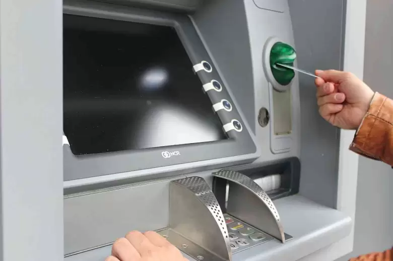 seguridad-en-el-cajero-automatico-1