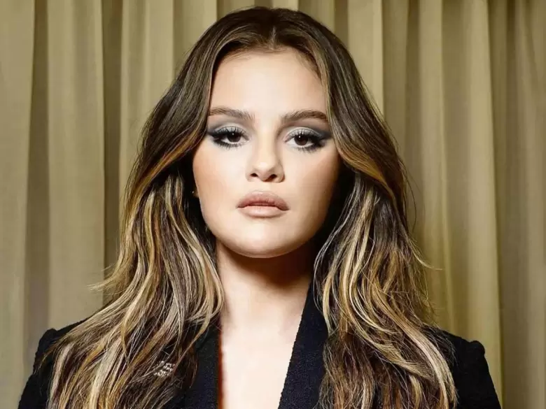 selena gomez pelo