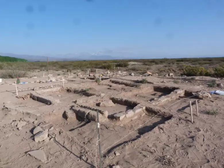 excavacion-arqueologica fuerte el alamito malargue